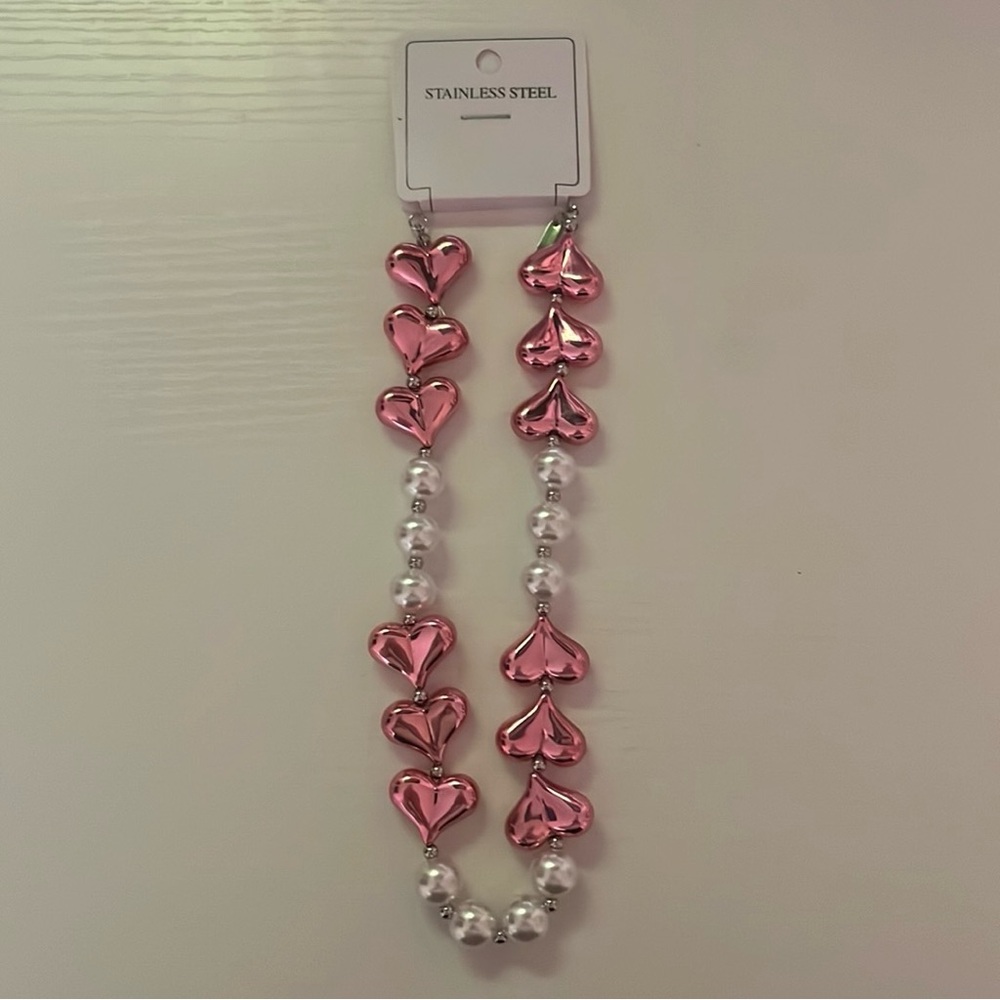 Chunky Pink Hearts & Pearl Beaded Fashion Necklace Valentine’s Day Gift